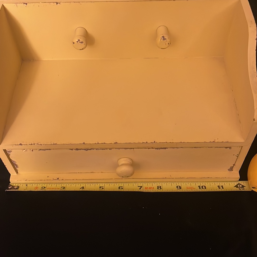 Distressed Yellow Drawer Shelf. - Picture 6 of 9